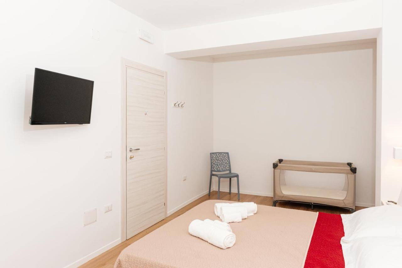 La Casa Di Ambra Hotel Porto Torres Ngoại thất bức ảnh