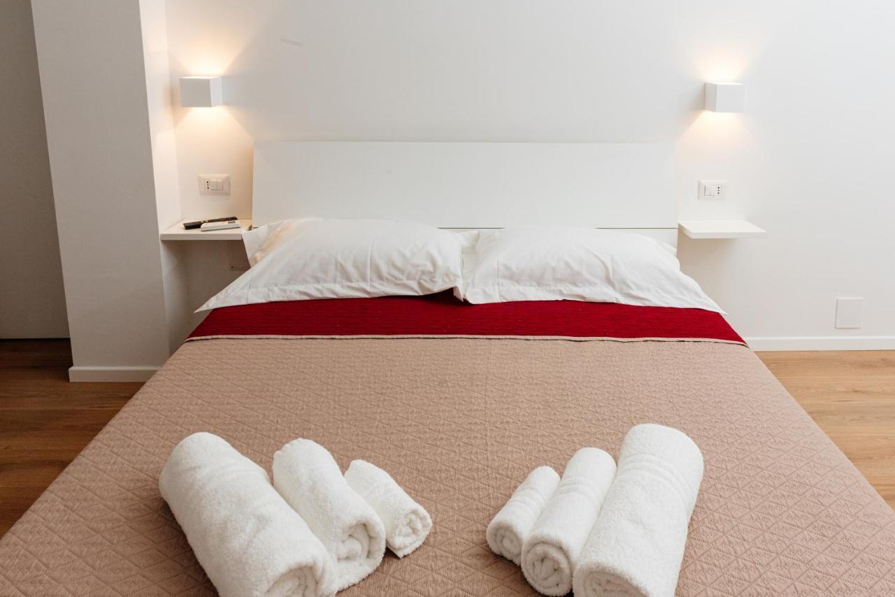 La Casa Di Ambra Hotel Porto Torres Ngoại thất bức ảnh