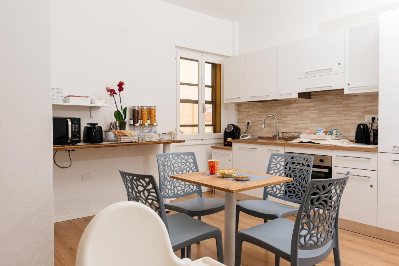 La Casa Di Ambra Hotel Porto Torres Ngoại thất bức ảnh
