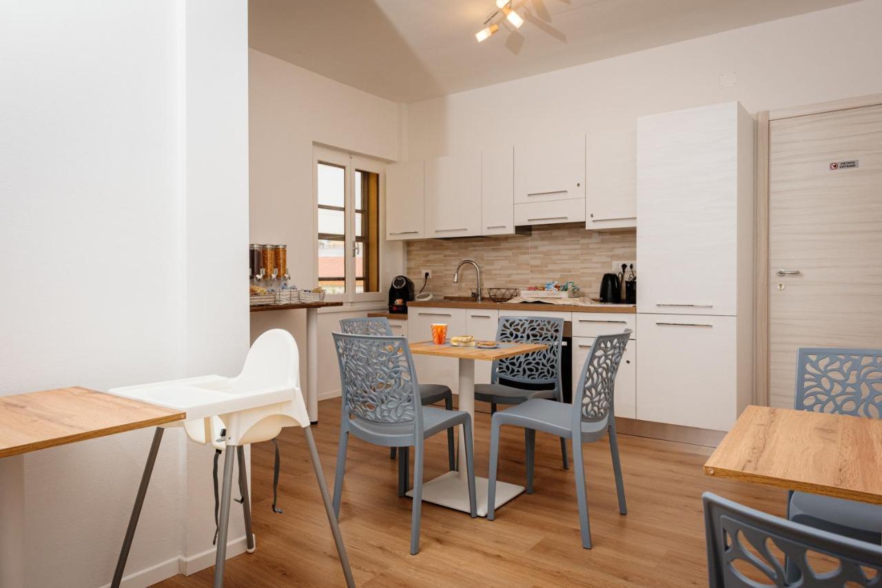 La Casa Di Ambra Hotel Porto Torres Ngoại thất bức ảnh